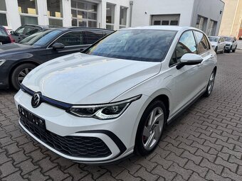 VW Golf 8 GTE Hatchback 1.4eTSI eHybrid 180kW - Zálohováno - 3
