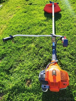 Vynikající nevyužitý křovinořez OLEO MAC BC 350 T - 3