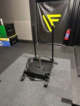 Sprint track - umělá tráva, dráha pro saně - prowler sled - 3