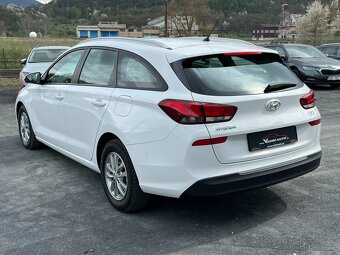 Hyundai i30 1.6CRDi 85kW Komfort ČR NOVÉ - 3