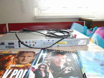 Prodám starší DVD +filmy - 3
