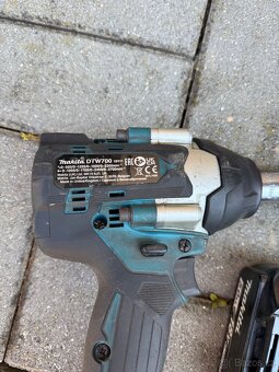 Makita Utahovák rázový DTW700RTJ - 3