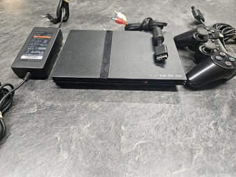 Herní konzole Playstation 2 slim - 3