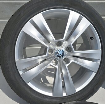 KOLA SKODA KAROQ SUPERB III 215/50R18 92W 18" ET45 - 3