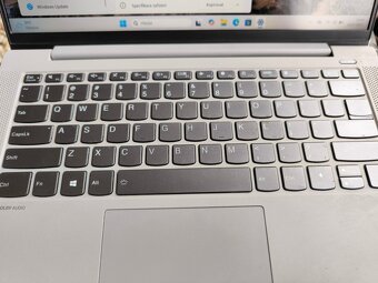 Lenovo IdeaPad 5 CPU i5-1035G1 - 3