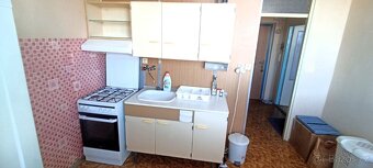 1+kk O.- Fifejdy, gen. Píky, doplatky na bydlení nevadí... - 3