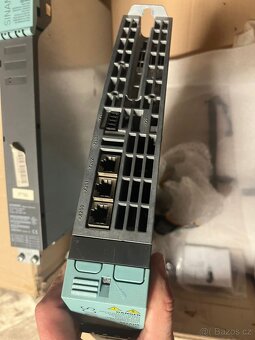 Servoměnič Siemens 6SL3120-1TE21-8AA1 - 3