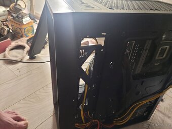Starší herní PC - 3