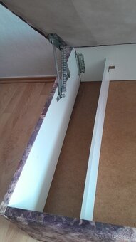 Postel, barva světle fialová, vzor květy, 200 x 90 x 41 - 3