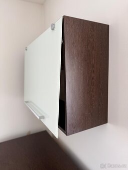 Psací stůl + závěsná skříňka - 3