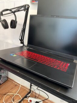 Notebook msi katana gf 76 rtx 3050-možná výměna - 3
