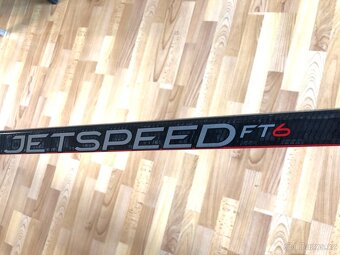 Hole CCM Jetspeed FT6, levé - 3