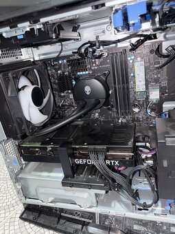 Herní PC Alienware Aurora R13 RTX 3080 i7 32gb ddr5 - 3