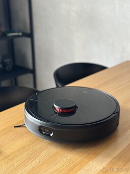 Robotický vysavač a mop Xiaomi se stanicí - 3