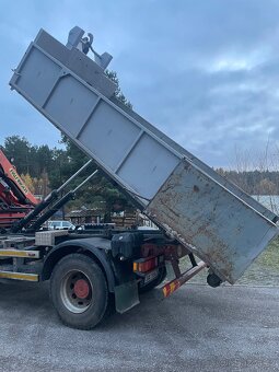 Hákový kontejner abroll - 3