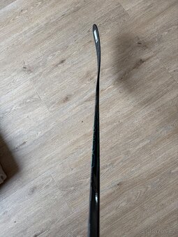 Hokejka Bauer TWITCH, pravá, P92 a P28, flex 70, 77 a 87 - 3