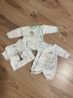 Mix oblečení pro miminko vel. 50 - 3