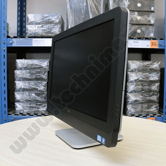 Dell Optiplex 9010 23“ Full HD počítač vše v jednom SDD - 3