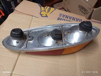Zadní světlo, lampa a na Volkswagen 1600 - 3