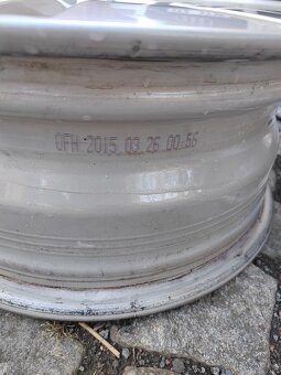 Prodám zánovní alu 16 mercedes Benz třídy C 5x112 ET 38 - 3