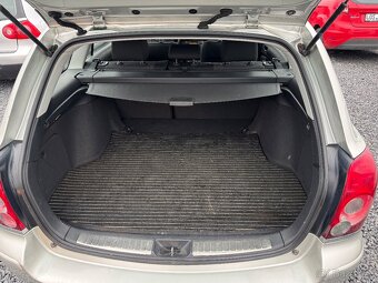 TOYOTA AVENSIS 2007 1.8 BENZÍN 1,8 2007 Manuál STK 2027 - 3