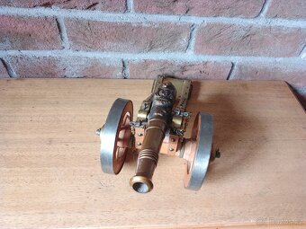 Model děla - 3
