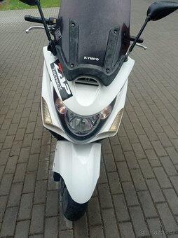 Skútr KYMCO levně - 3