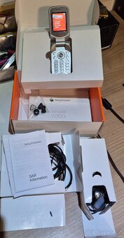 Sony Ericsson W300 komplet baleni - 3