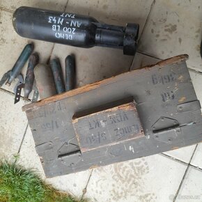 bedna od munice + bomby - 3