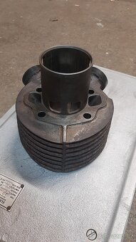 Válec Jawa 250 Pérák FJ - 3