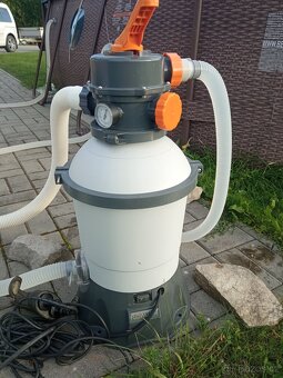 Bestway bazen - 3