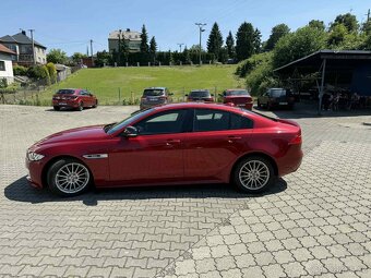 Jaguar XE 2.0D R-Sport - 3