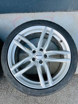 Alu kola 5x112 265/35 R19 - 3