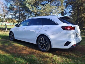 Kia Ceed sw, 1.5 tgdi, Top, bila, manual - 3
