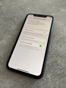 Apple iPhone 11 64Gb - 3