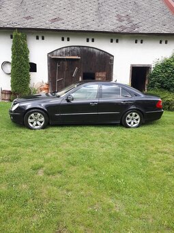 Prodám Mercedes Benz e 211 - 3