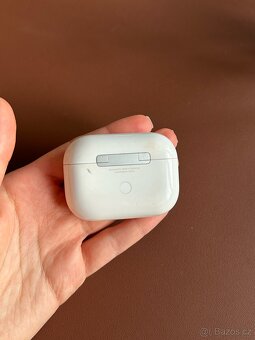Apple AirPods Pro 1 - 3