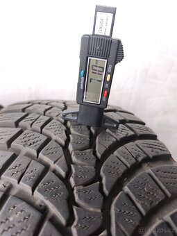 225/45 r17 zimní pneumatiky Kumho 6,5-7mm - 3