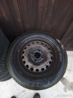 165/70 R13 sada letnich a zimnich gum - 3