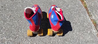 Dvouřadé kolečkové celokožené brusle LICO - 3