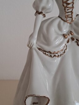 Royal Dux -Isis. - 3