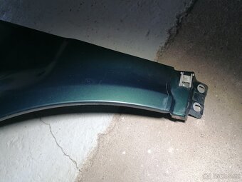 Prodám blatníky VW Passat B5 1997 LC6N - 3