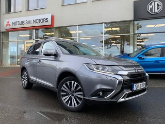 Mitsubishi Outlander 2,0 MIVEC Intense+ CVT 4WD - 3