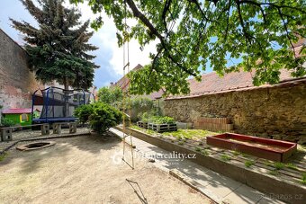 Prodej rodinného domu 4+1, zahrada, 300 m2 - Znojmo, Horní Č - 3