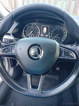 Superb 3 combi DSG 2.0 TDI 110kw - 3