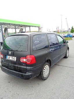 VW Sharan - 3