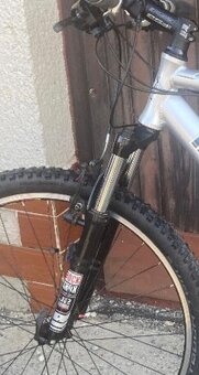 Vidlice 26 Rock Shox J2 jako nová - 3