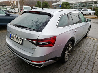 ŠKODA SUPERB SCOUT 2,0 TDI 140 KW TAŽNÉ - 3