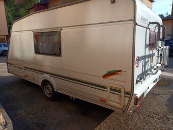 Obytný karavan-přívěs Swift Toscane 460 s pojezdem - 3