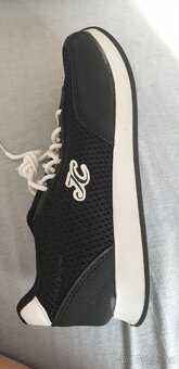 Boty - 3